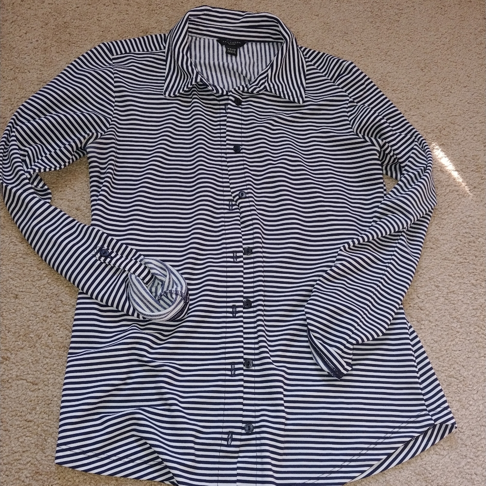 Ann Taylor Button Up